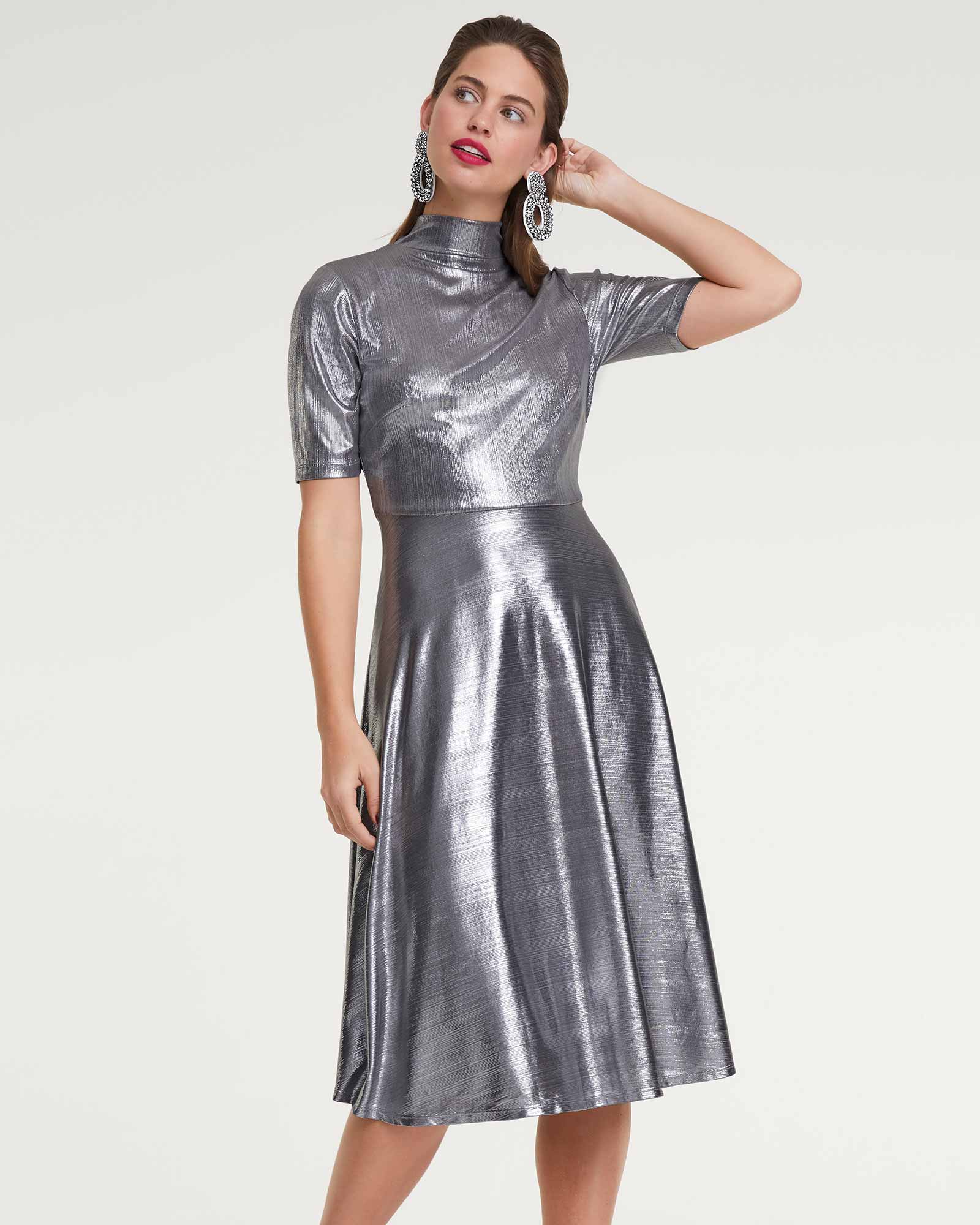 Kleid in Silber