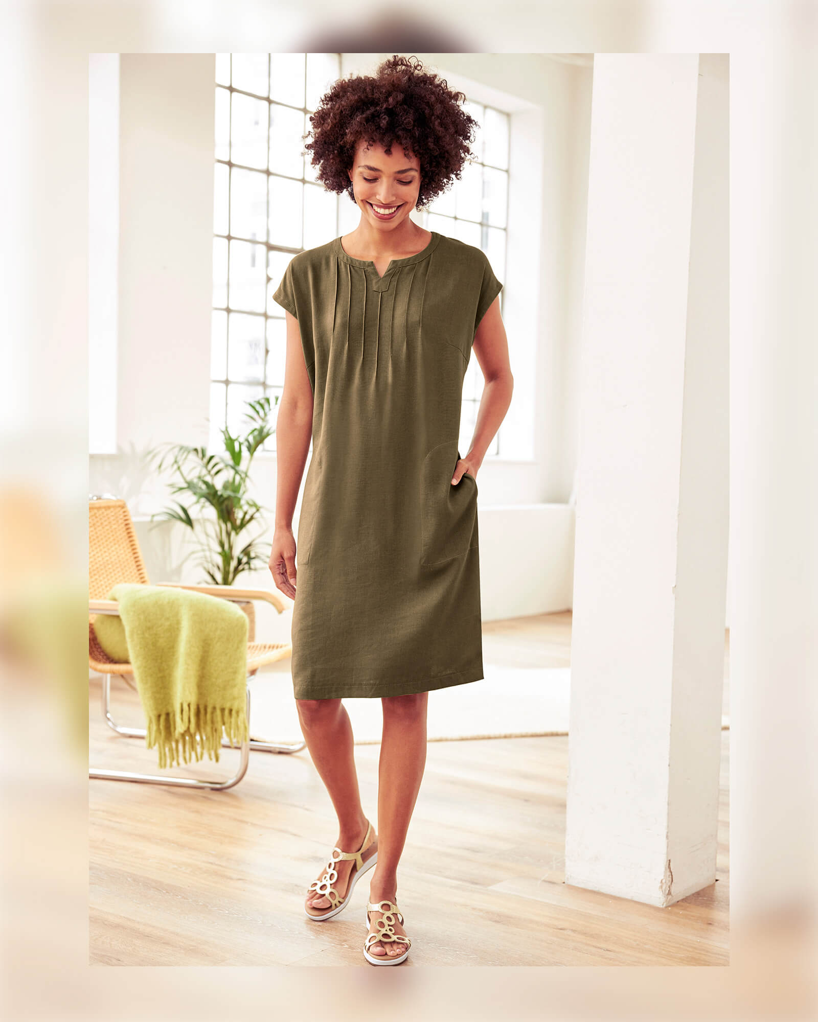 Kleid in Khaki